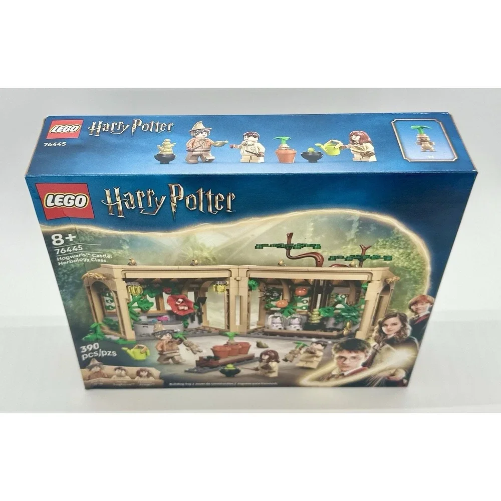 LEGO Harry Potter Hogwarts Castle Herbology Class 76445 Factory Sealed 390 PCS